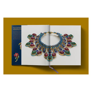 Costume Jewelry (German, French, English)