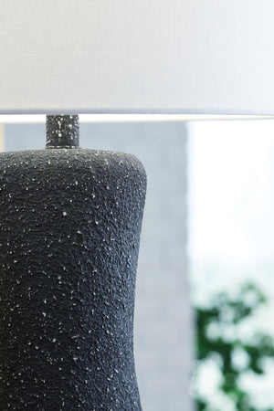 Maykins - Metal Table Lamp - Black