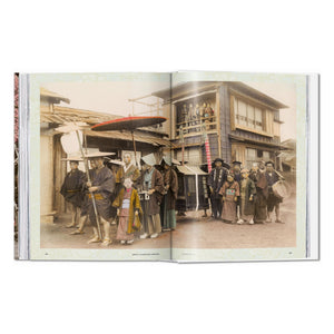 Japan 1900. A Portrait in Color (German, French, English)