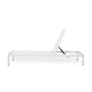 Outdoor Patio Chaise Lounge With 5 Reclining Positions