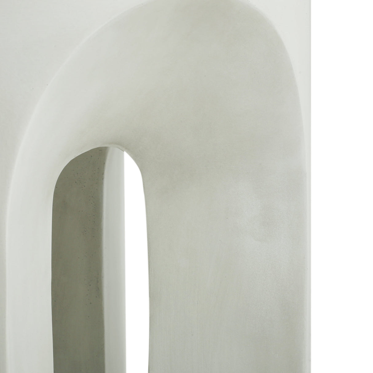 Outdoor MGO Round Top Side Table in Antique White