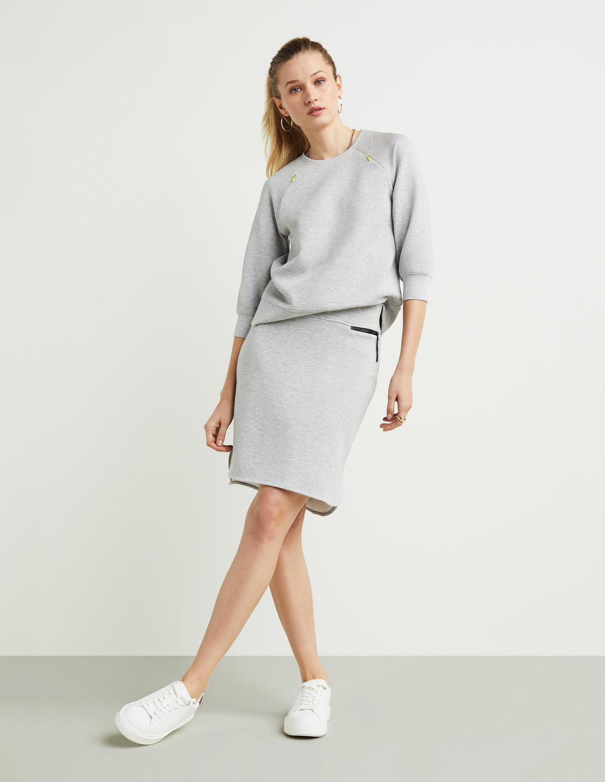 Zip-Back Banded-Waist Skirt