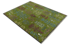 Tree Green, Silver, Maroon Hand Knotted 8x10 wool Area Rug