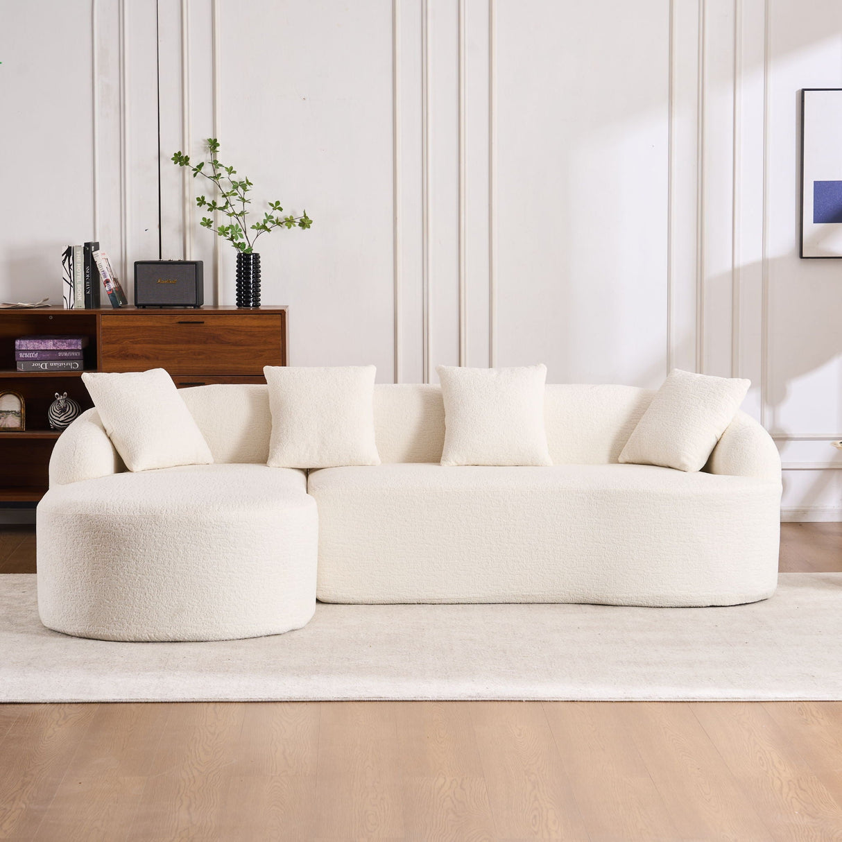 Combined Sofa With 4 Pillows