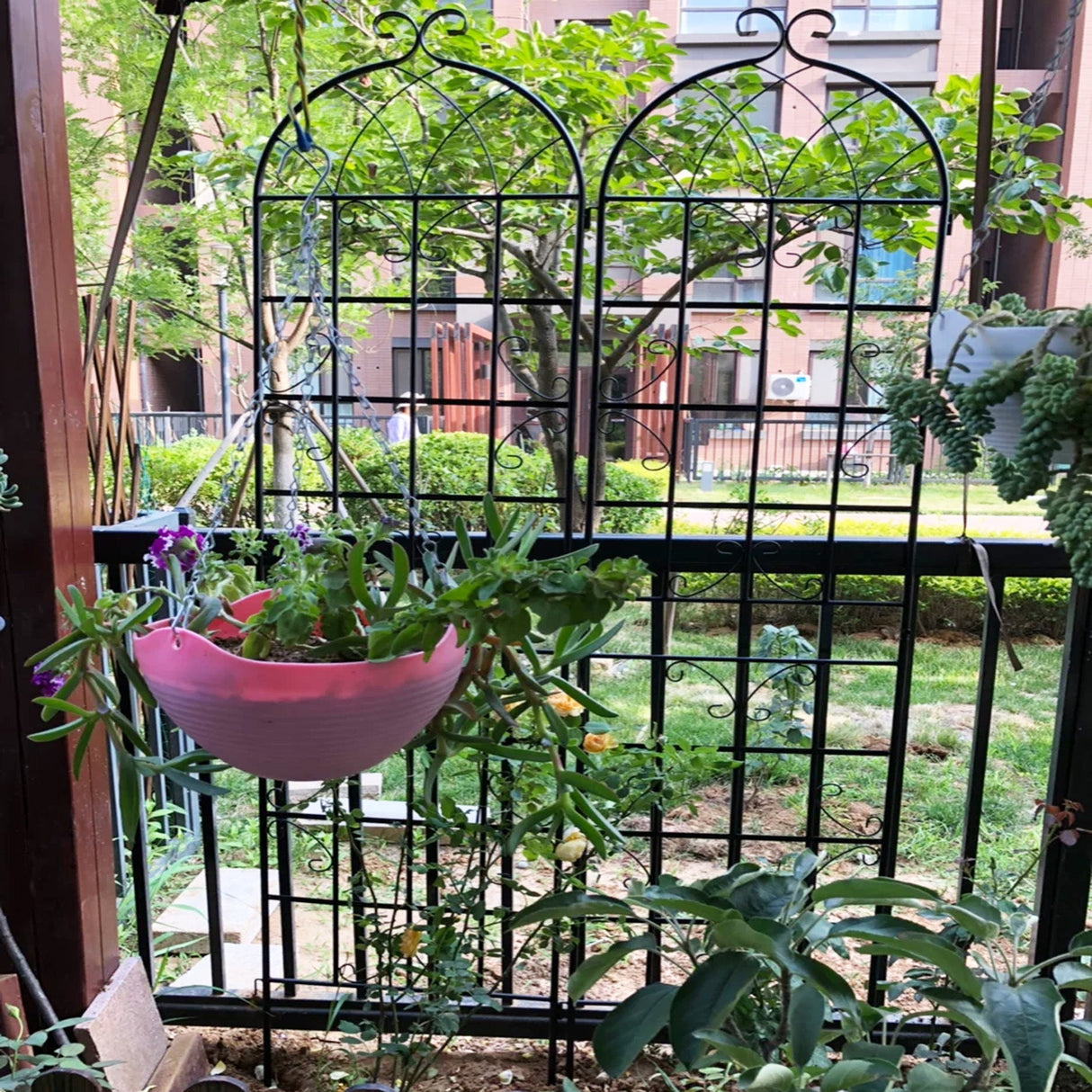 Metal Garden Trellis 4 Pack Rustproof Climbing Plant Supports