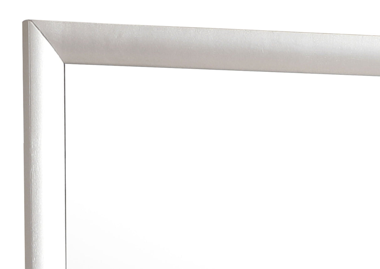 Modern Design Mirror