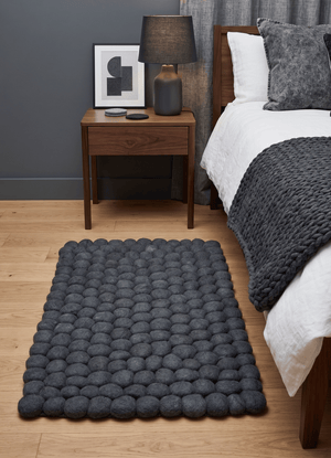 2x3 Handmade Felted Round Pebbles Gray Charcoal Wool Rug