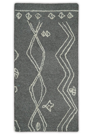 2x4 Gray and White Tribal Hand Tufted Textured Loop Area Rug