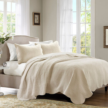 3 piece antimicrobial reversible scalloped edge quilt set king - cream - Tuesday Morning - Quilts & Comforters