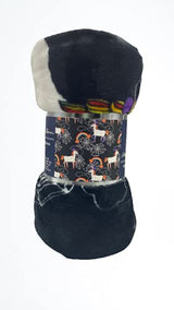 Decor&More Happy Halloween Microplush Throw Blanket (50" x 60")