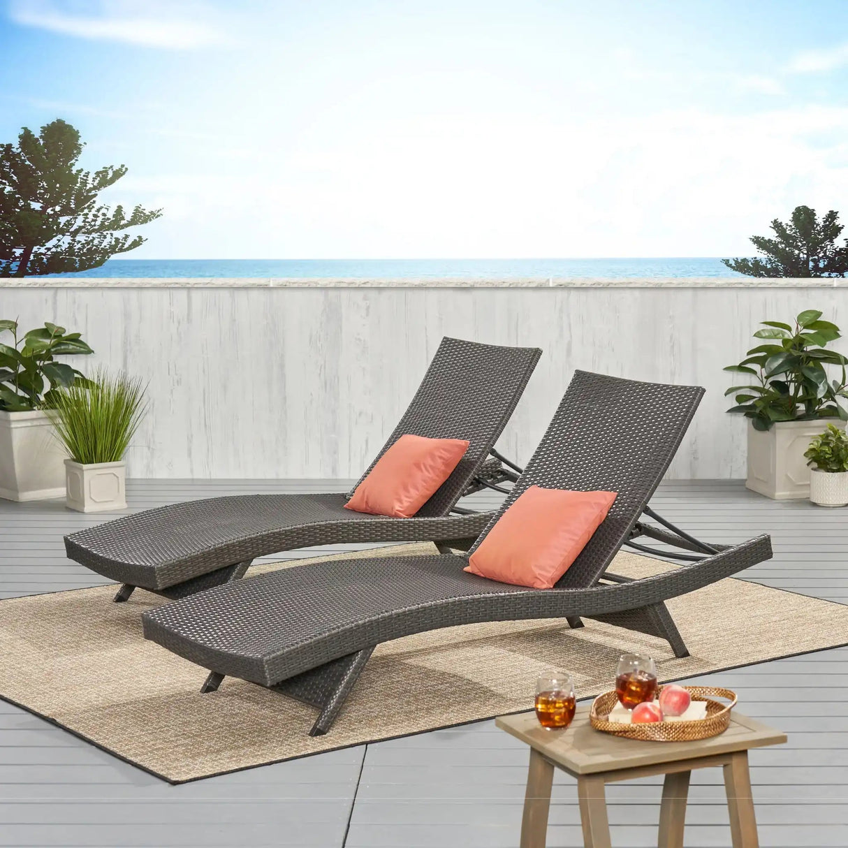 Salem - Chaise Lounge