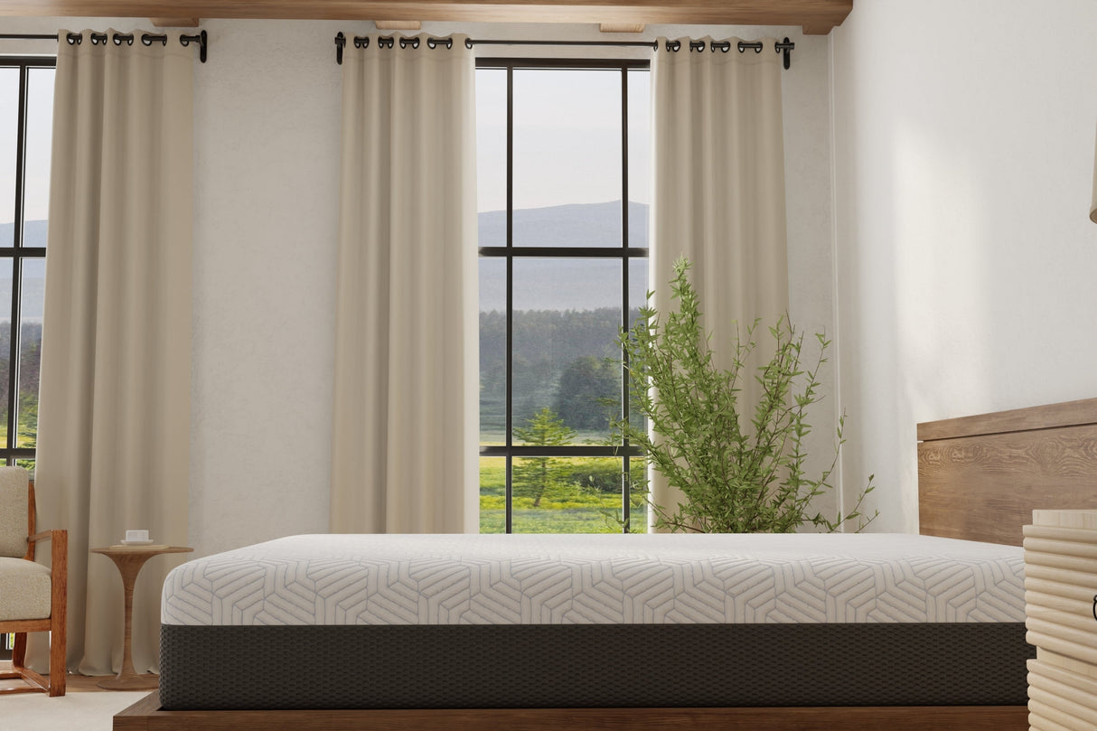 Omne Fria 12"  Memory Foam Soft Mattress  with Cooling Cover
