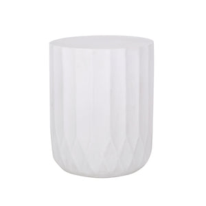Round Outdoor Side Table, 15" W x 15" D End Table