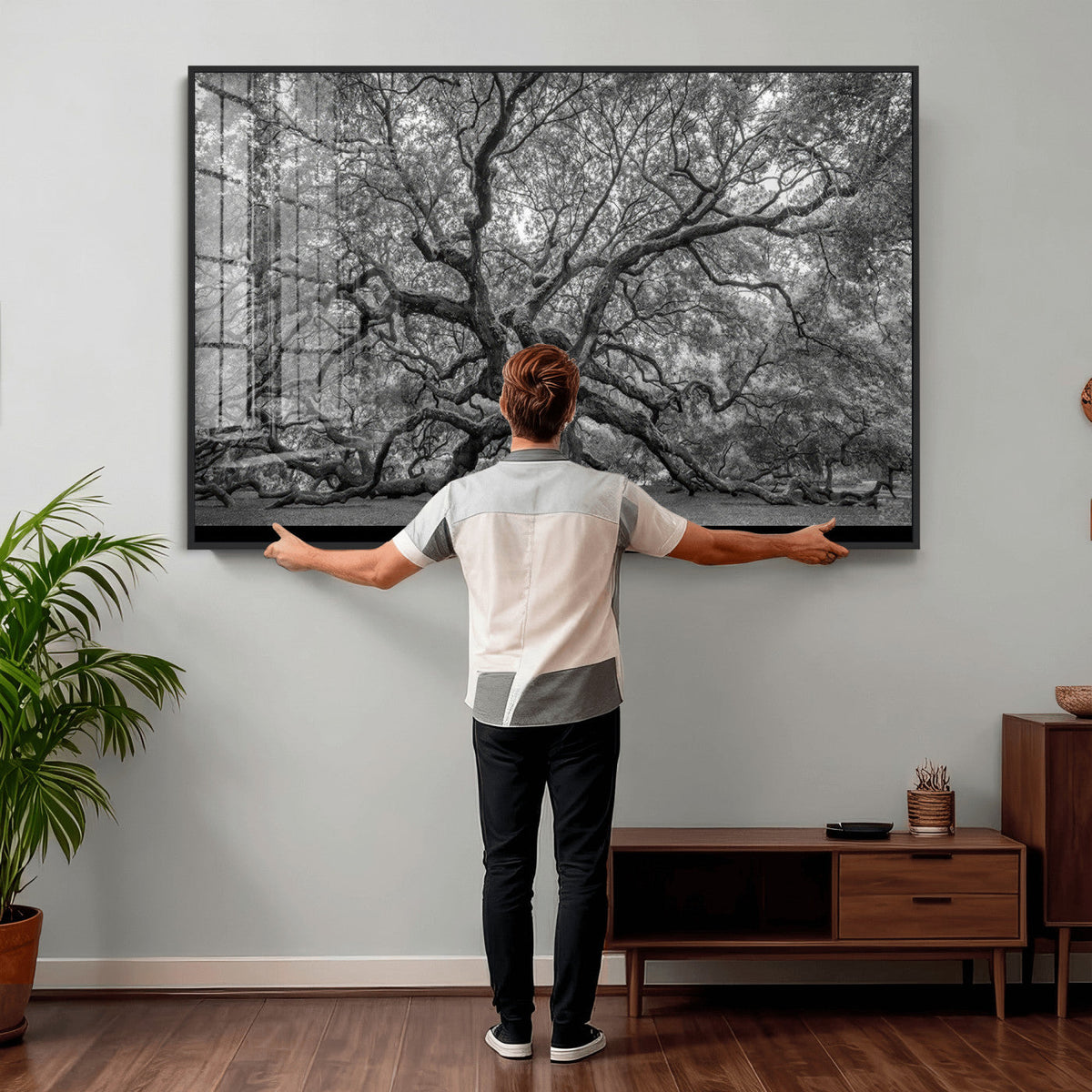 Majestic Angel Oak Tree Black and White Canvas Print – Multi
