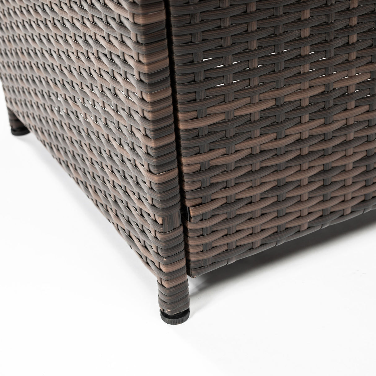 Wicker square fire pit table