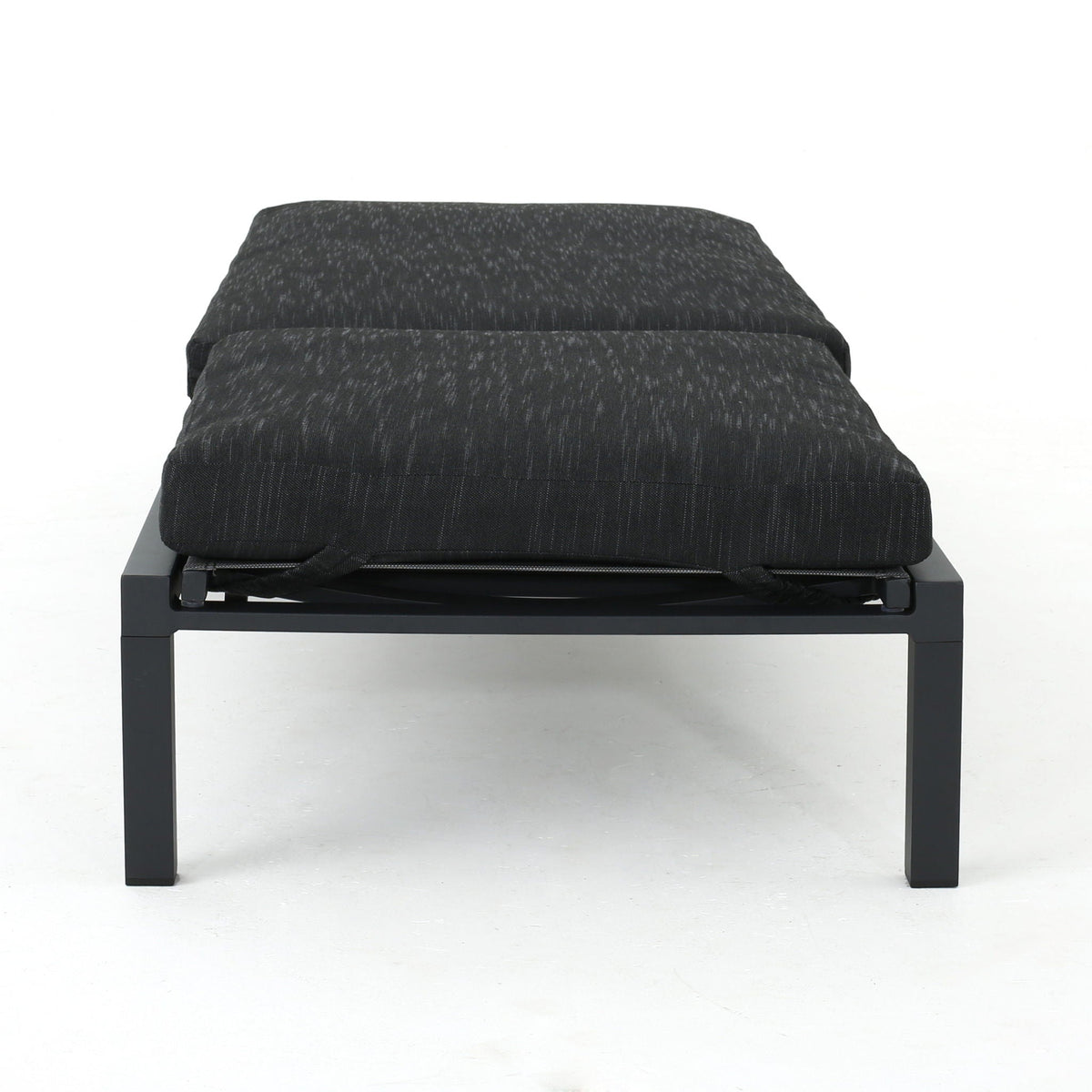 Modern Chaise Lounge With Wate Resistant Fabric Cushions