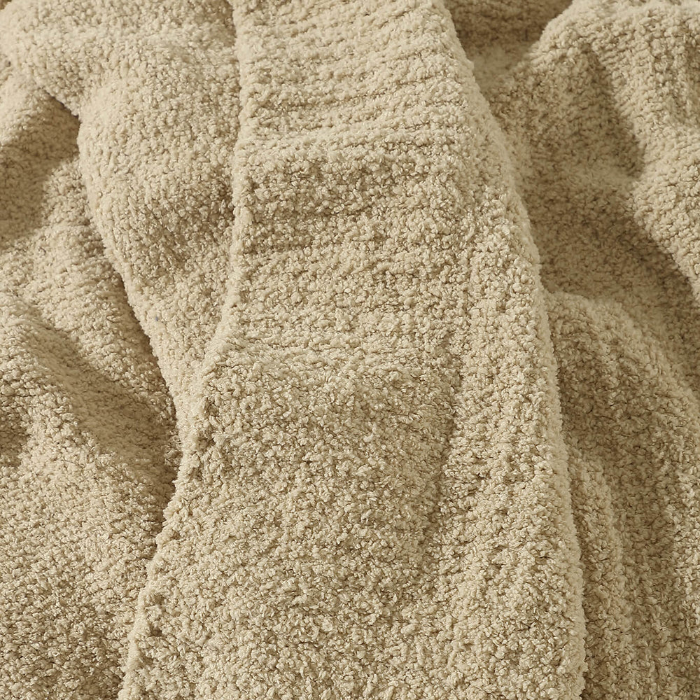 Snug Throw