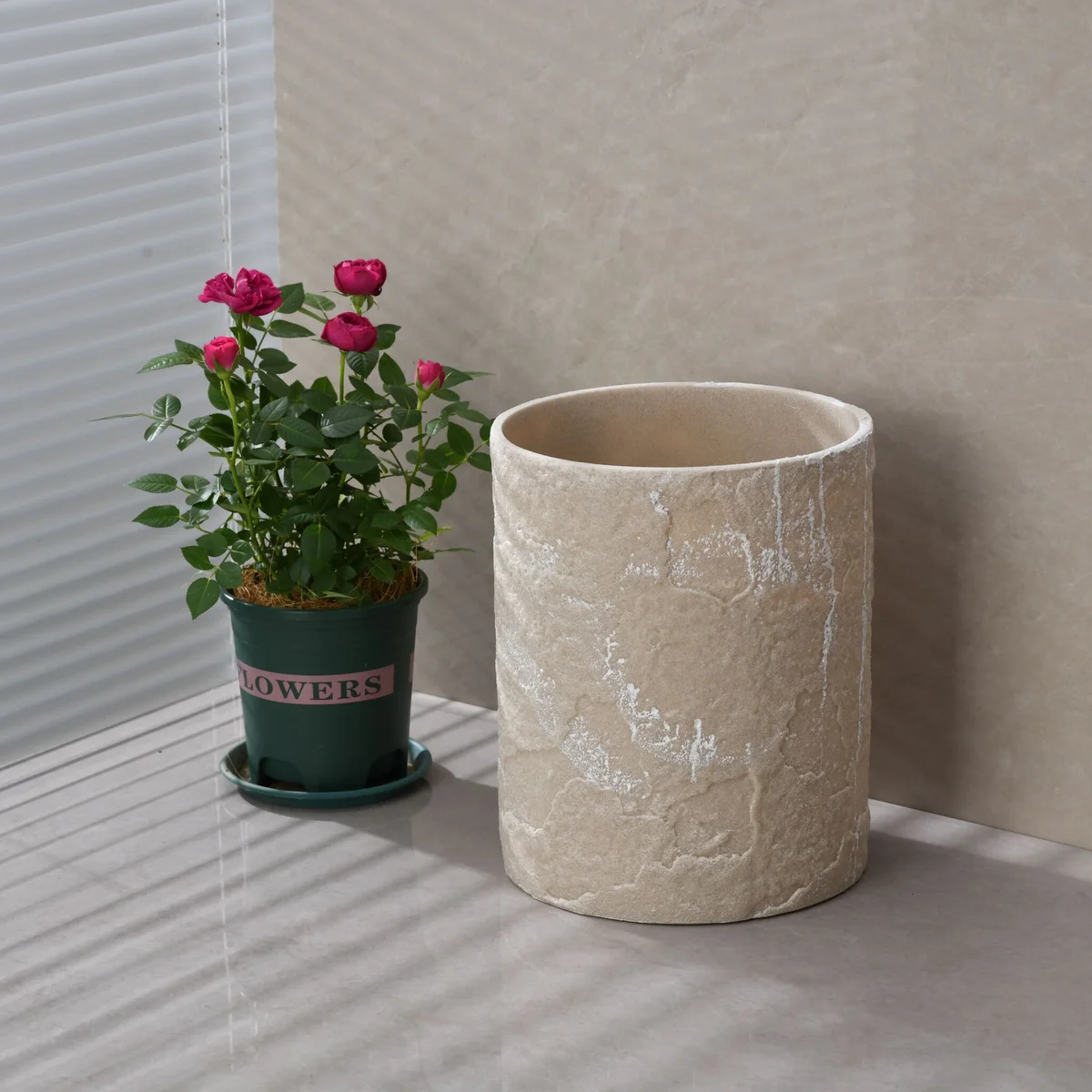 8-Piece Resin Bathroom Accessories Set