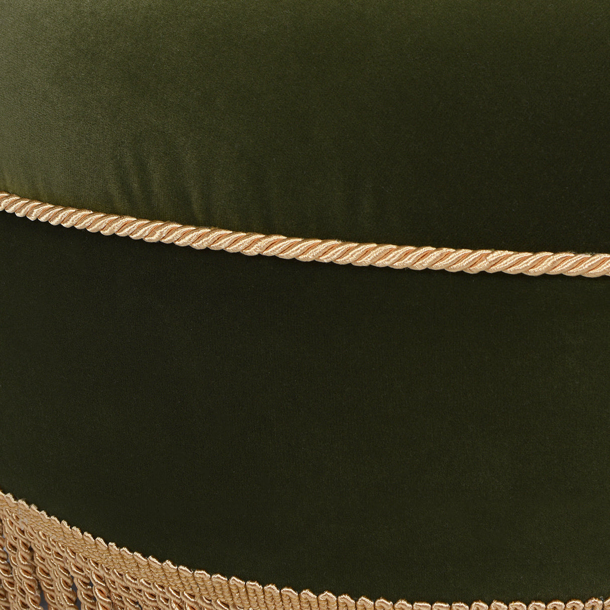 Yolanda 24" Round Upholstered Accent Ottoman