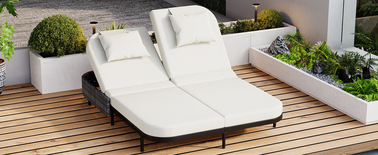 TREXM Outdoor Daybed with Adjustable Backrest