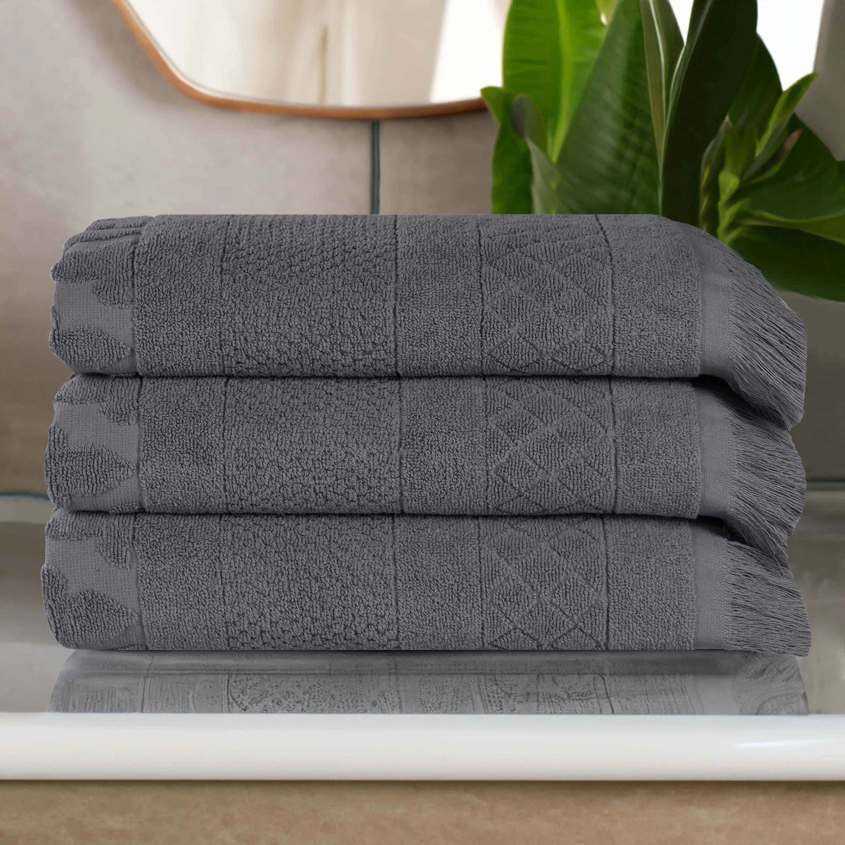 Cotton Geometric Jacquard Absorbent Bath Towel Set of 3 - Bath Towel by Superior Brand