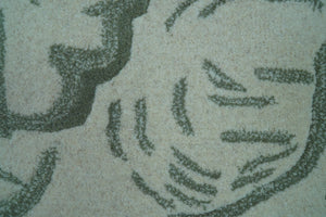 Hand Tufted White Animal Elephant 2x3 Wool Area Rug