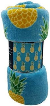 Soft Fleece Throw Blanket 50x60 – Lightweight Cozy Bed Couch Sofa Blanket for All Seasons