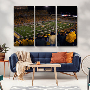 West Virginia Uni Mountaineers Football Team Print - Milan