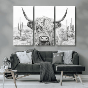 Rustic Charm | Cow Longhorn Black White Bighorn Wall Art