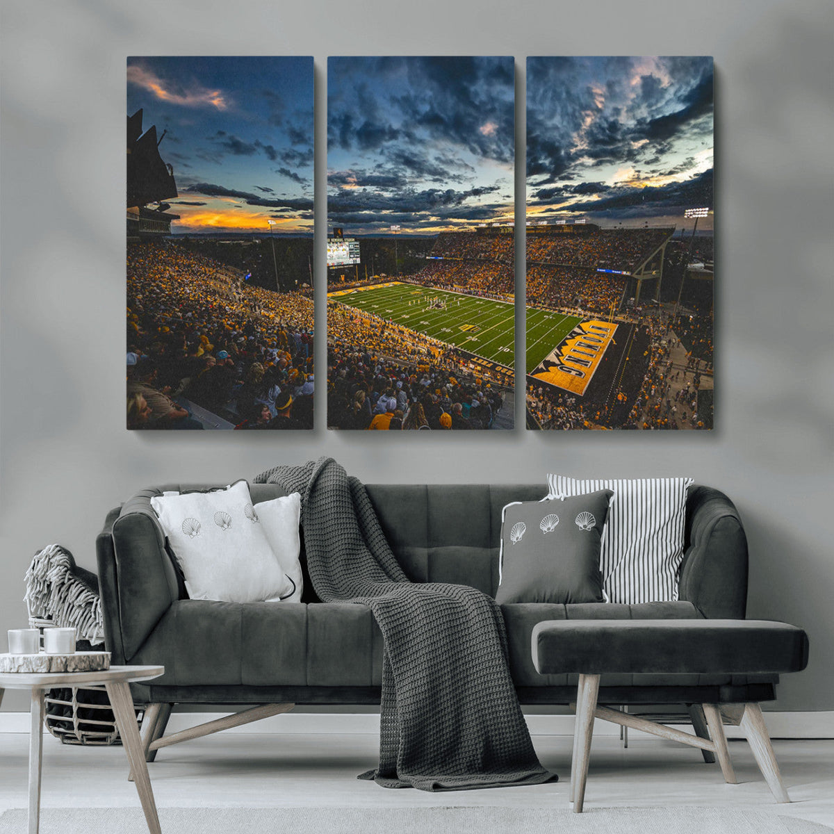 University of Wyoming Cowboys Football Team Print - Laramie