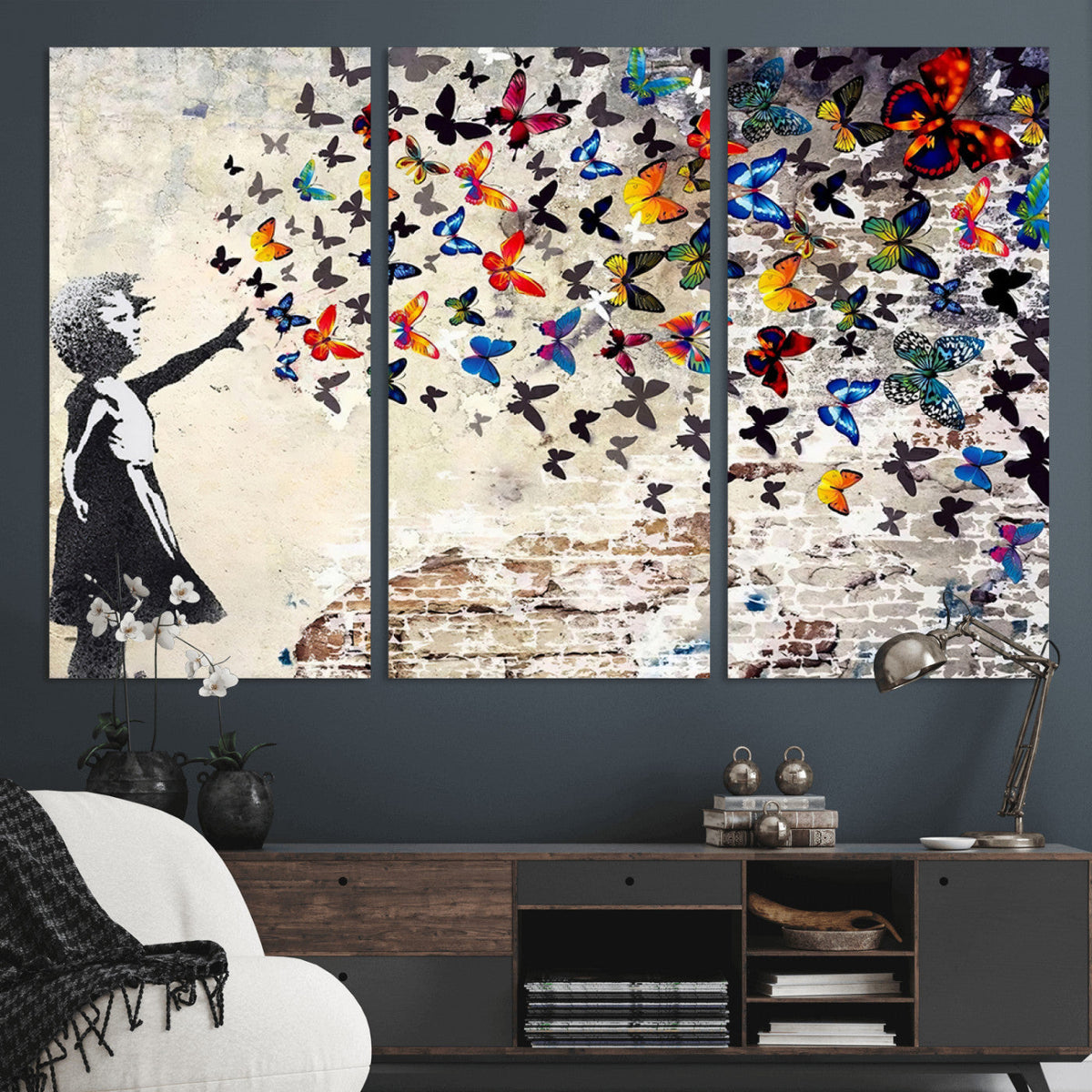 Banksy Graffiti Wall Art Canvas Print: Girl Releasing