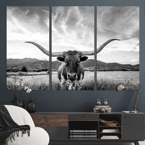 Longhorn Black and White Wall Art – Rustic Western Bull