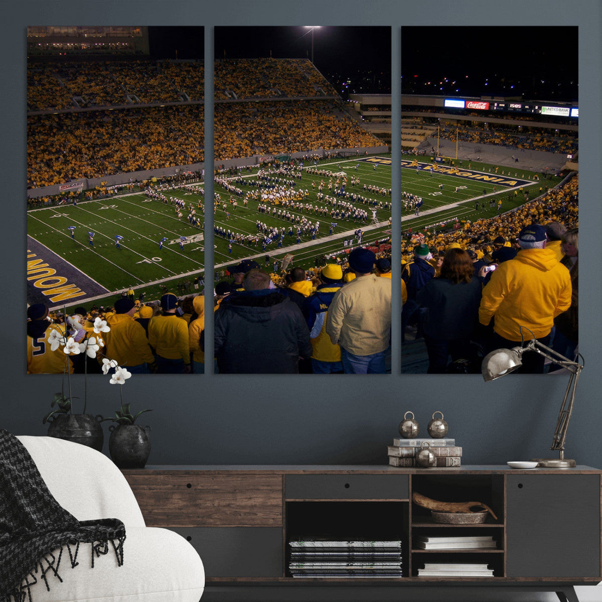 West Virginia Uni Mountaineers Football Team Print - Milan