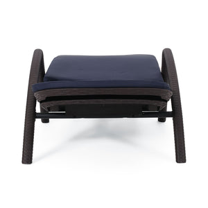 Mikael - Chaise Lounge With Cushion