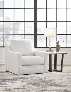 Maitelynn - Chair - Chalk