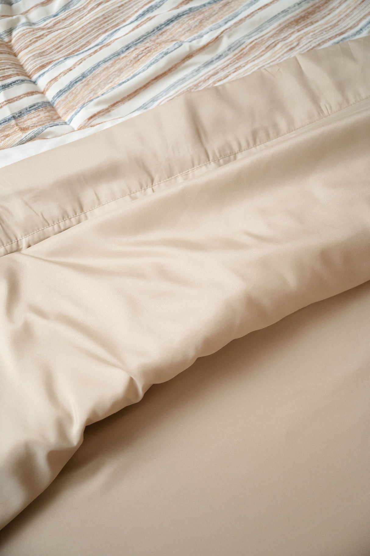4 Piece Micro And Bamboo Flex Head Hypoallergenic Sheet Set