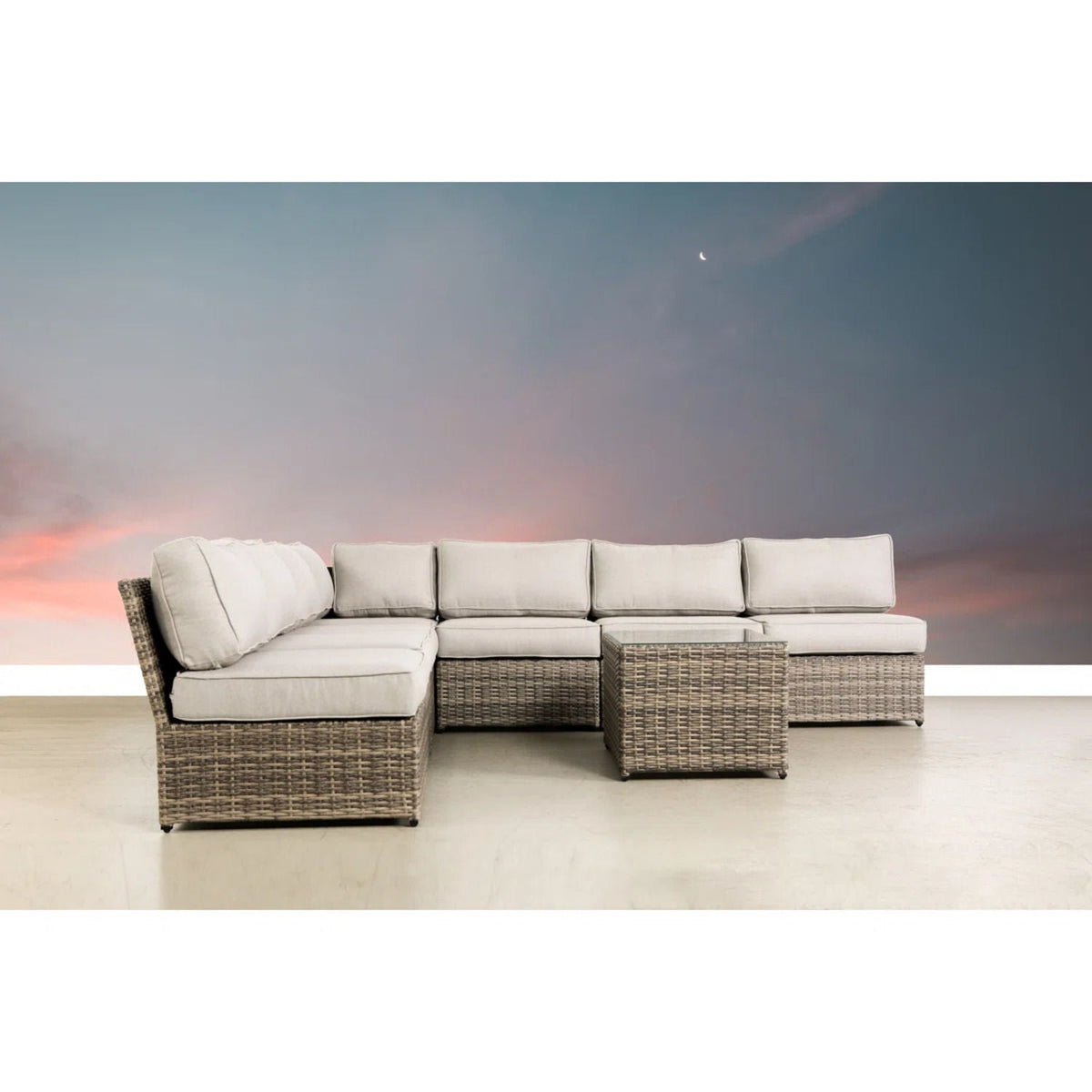 Comfortable Modern Patio Rattan Sectional Set With Cushions