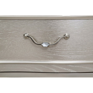 Evangeline - 3 Drawer Nightstand - Oak