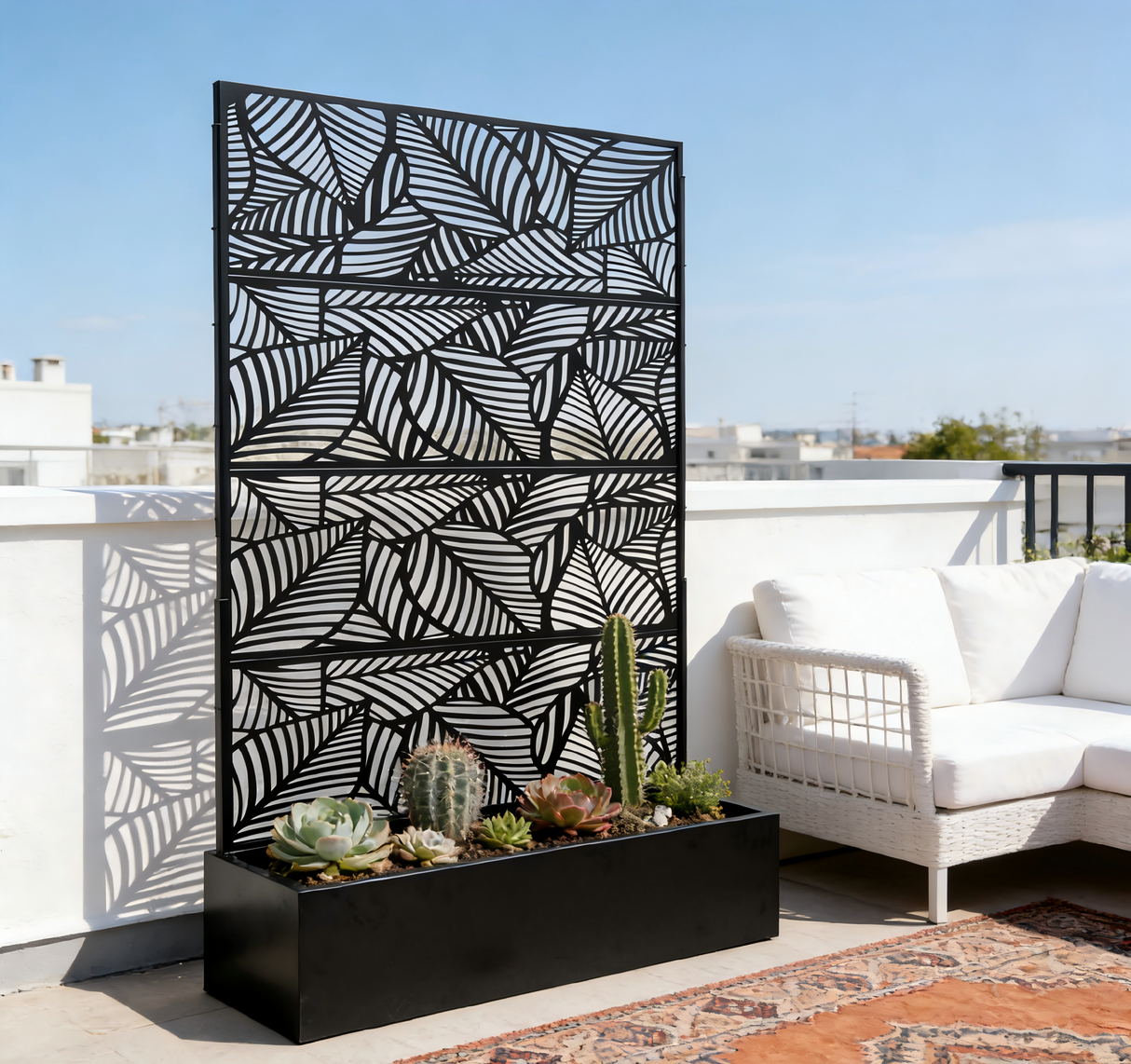 Leaf Pattern Privacy Screen with Planter Box
