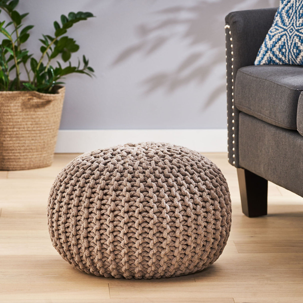 Moro - Knitted Round Pouf with Pumpkin Shape