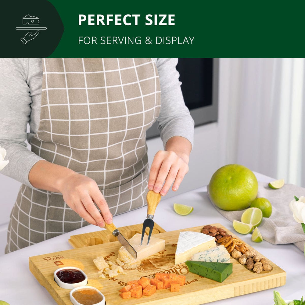 Cheese Board Set w/knives, 16.5“x11”