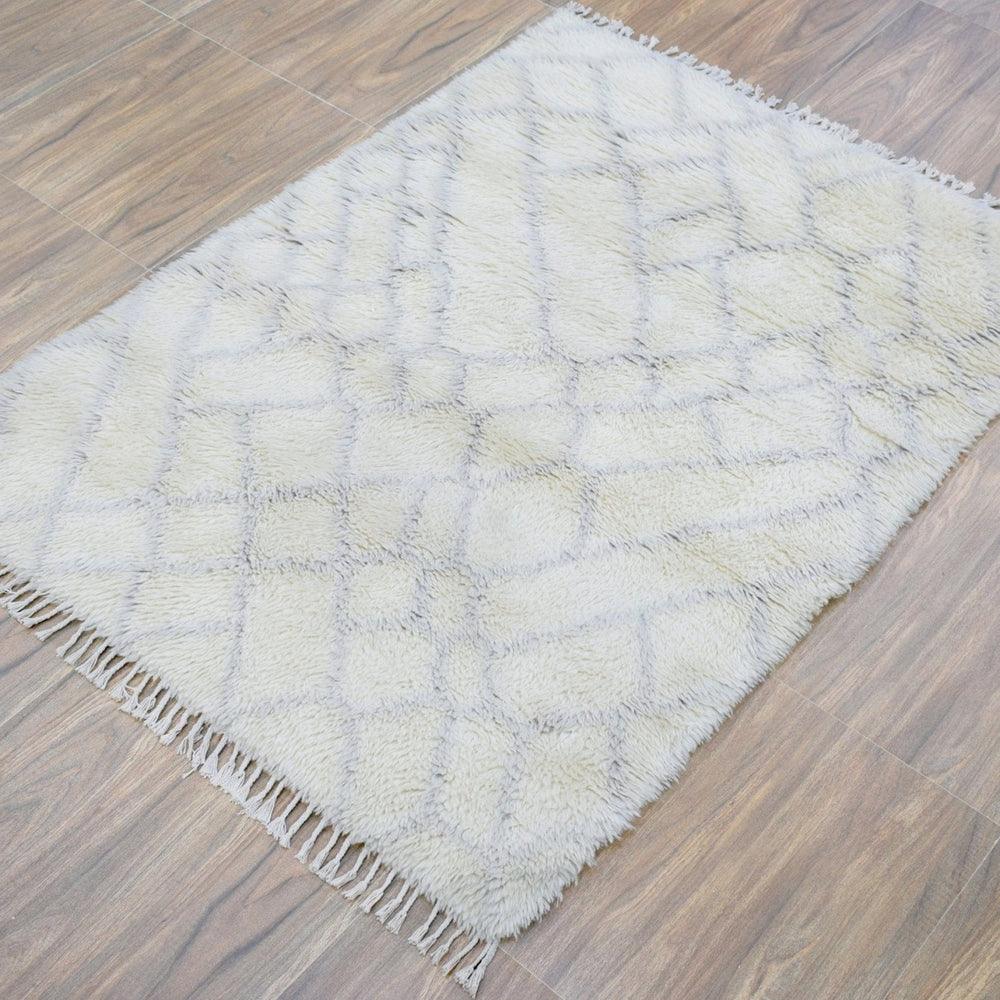 Handmade 4x6 Ivory Moroccan Design Wool Area Rug