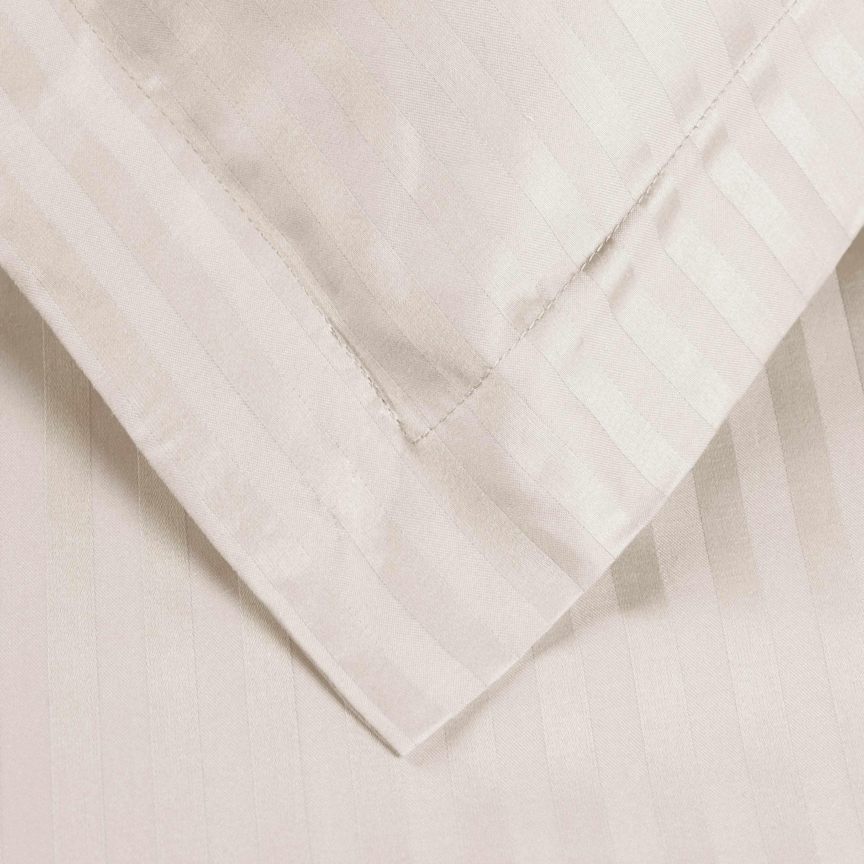 400 Thread Count Lightweight Stripe Egyptian Cotton Duvet Cover Set - Egyptian Cotton Duvet Cover Set by Superior