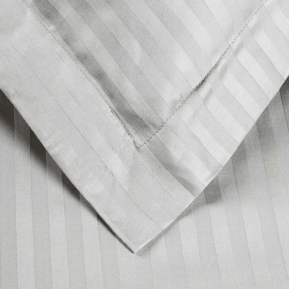 400 Thread Count Lightweight Stripe Egyptian Cotton Duvet Cover Set - Egyptian Cotton Duvet Cover Set by Superior