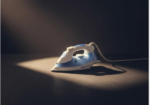 Steam Iron with Ceramic Soleplate