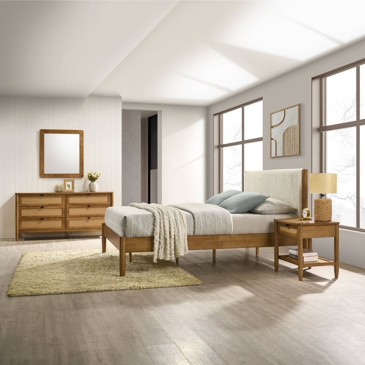 Vichy 4-Piece Rubberwood Queen Bedroom Set
