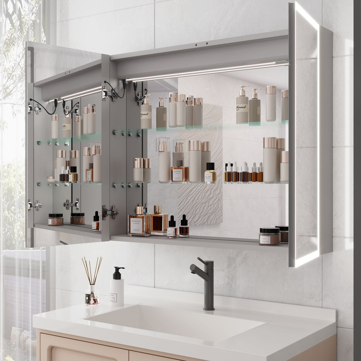 Bathroom Medicine Cabinet With Lights, LED Medicine Cabinet With Mirror, Lighted Medicine Cabinet With Defogger