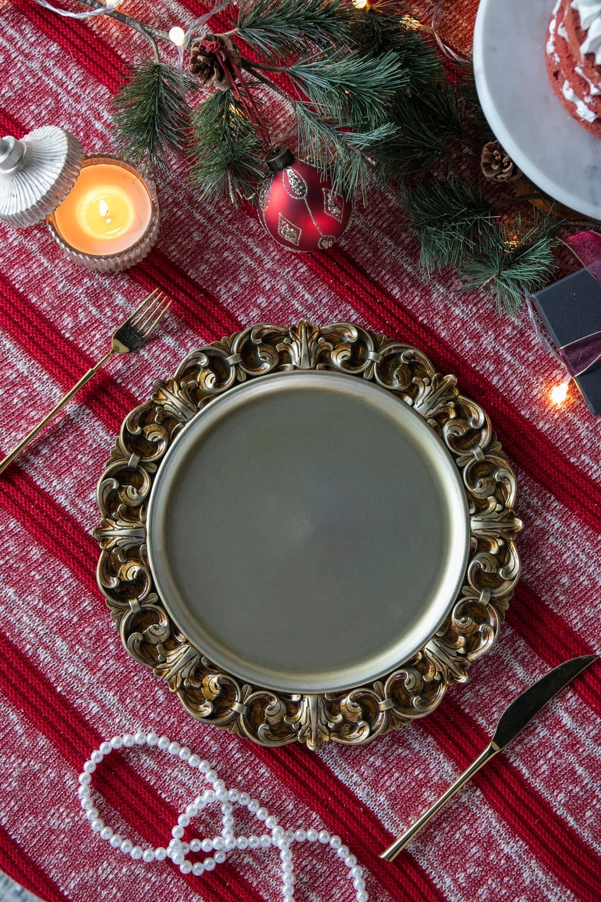 Plastic Charger Plate (Set of 6) - Gold