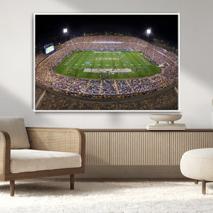 The University of Connecticut UCONN Huskies Football Team