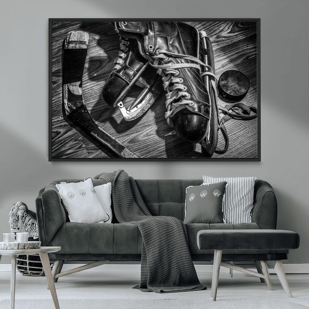 Old Pair of Mens Skates Wall Art Canvas, Men Skates Wall Art